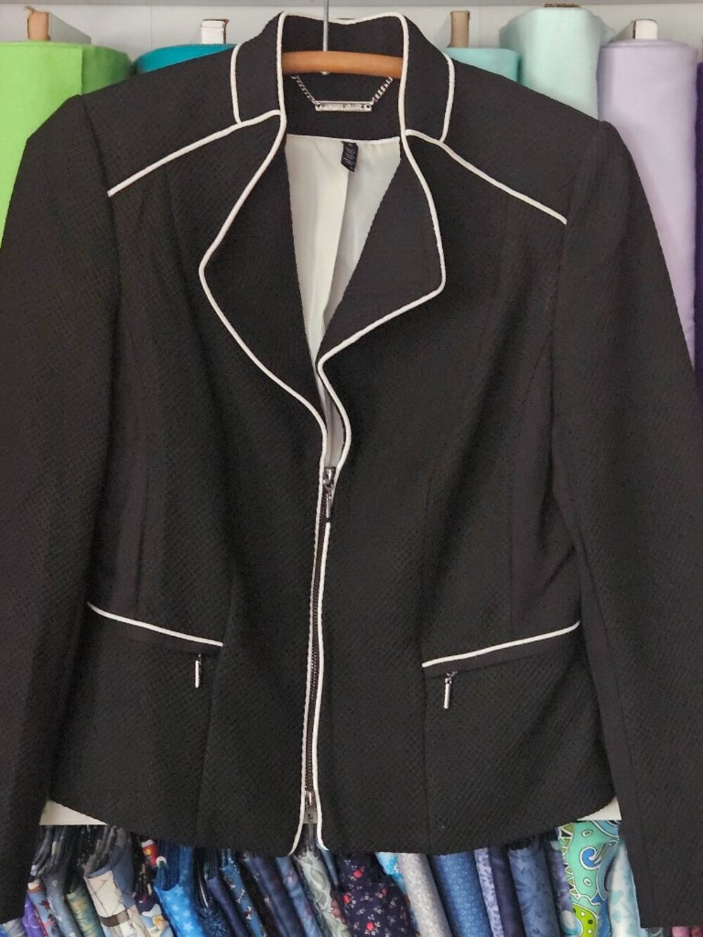 WHBM Full Zip Black Blocked Contrast Career Suit Jacket